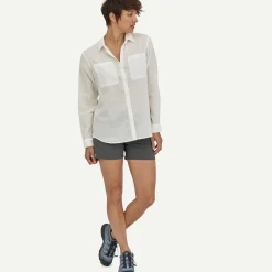 New Women's Lightweight A/C&reg; Buttondown Shirt Women Button Down|Long Sleeve